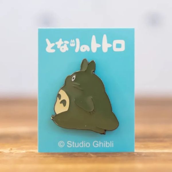 Mein Nachbar Totoro Pin Totoro spaziert