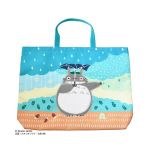 Mein Nachbar Totoro Strandtasche Totoro im Regen